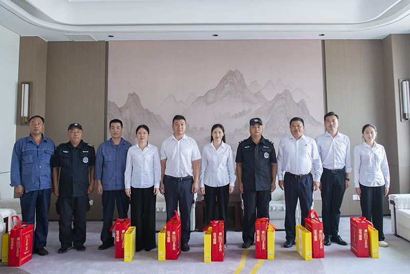 共敘魚水情！衛華集團開展“八一”慰問及退役軍人座談會